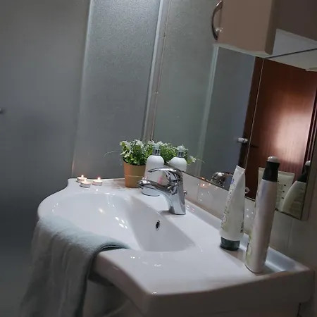 Sweet With Free Parking Apartmán *